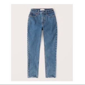 Abercrombie & Fitch CurveLove HighRise SkinnyJeans